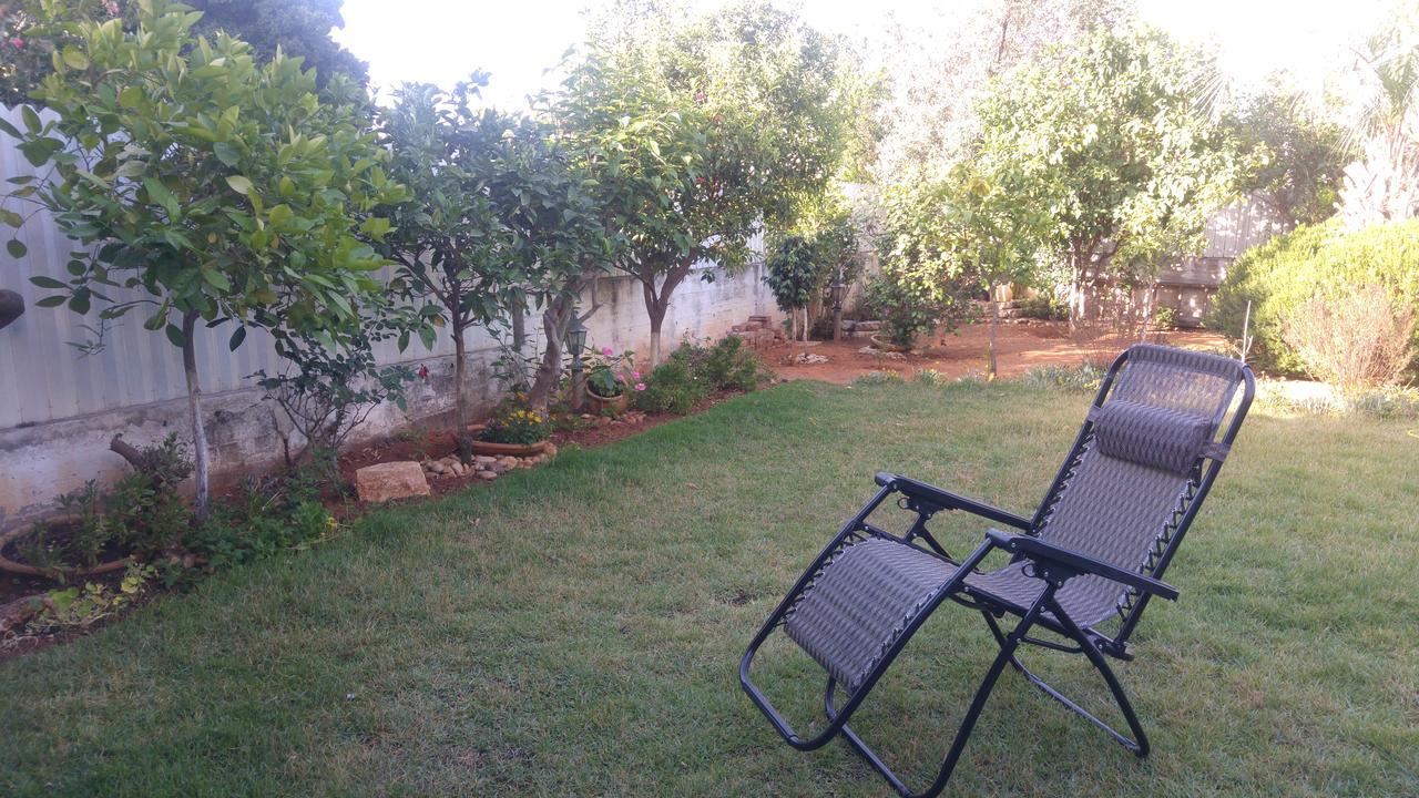 Sabba'S Apartment Kfar Szaba Kültér fotó